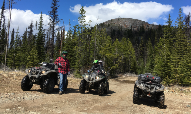 Jane D’Silva’s quads with her two granddaughters.