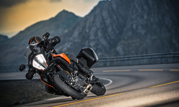 Picture of the 2018 KTM 1290 Super Adventure S on a road. 